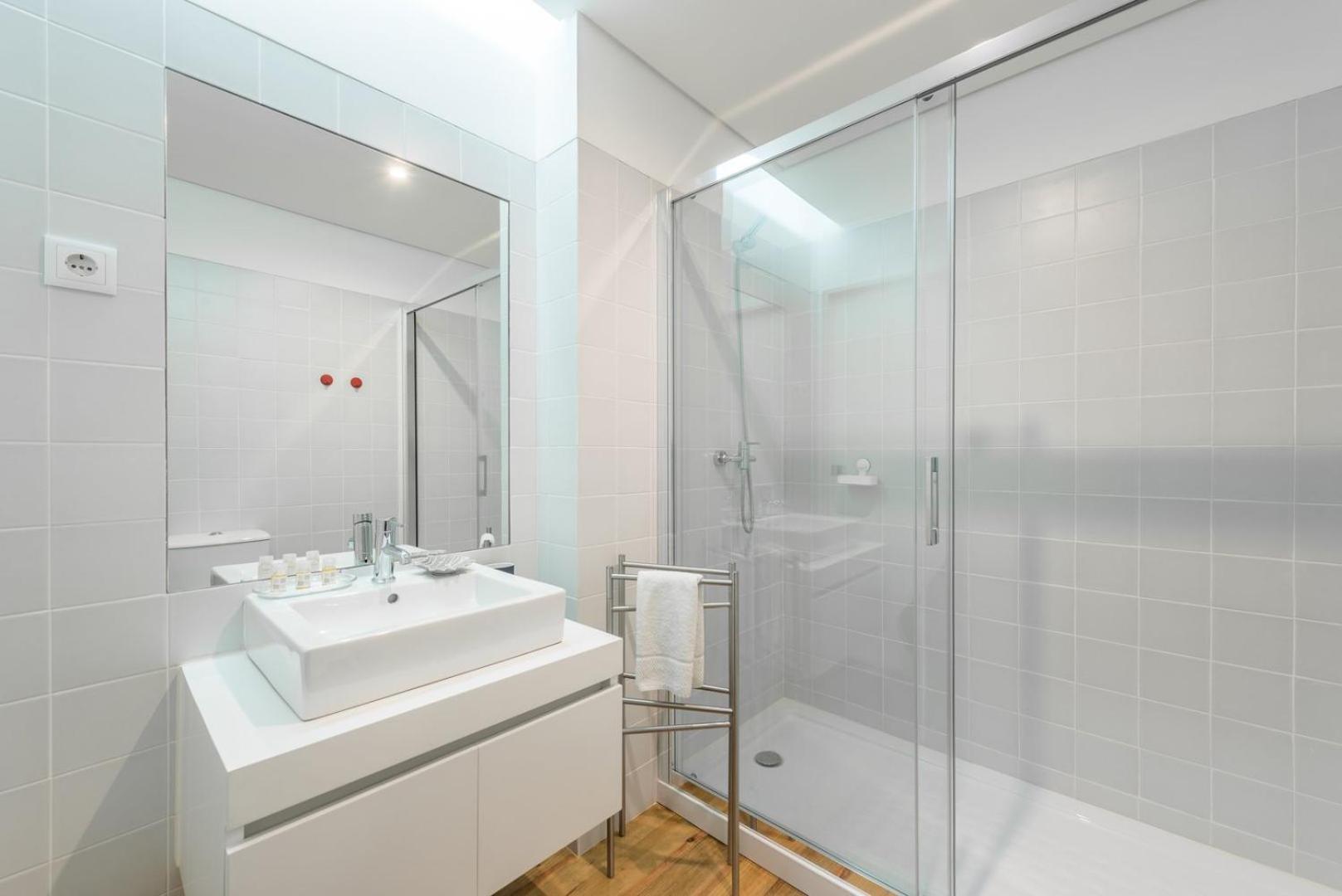 Guestready - Charming Studio In Porto! Eksteriør billede